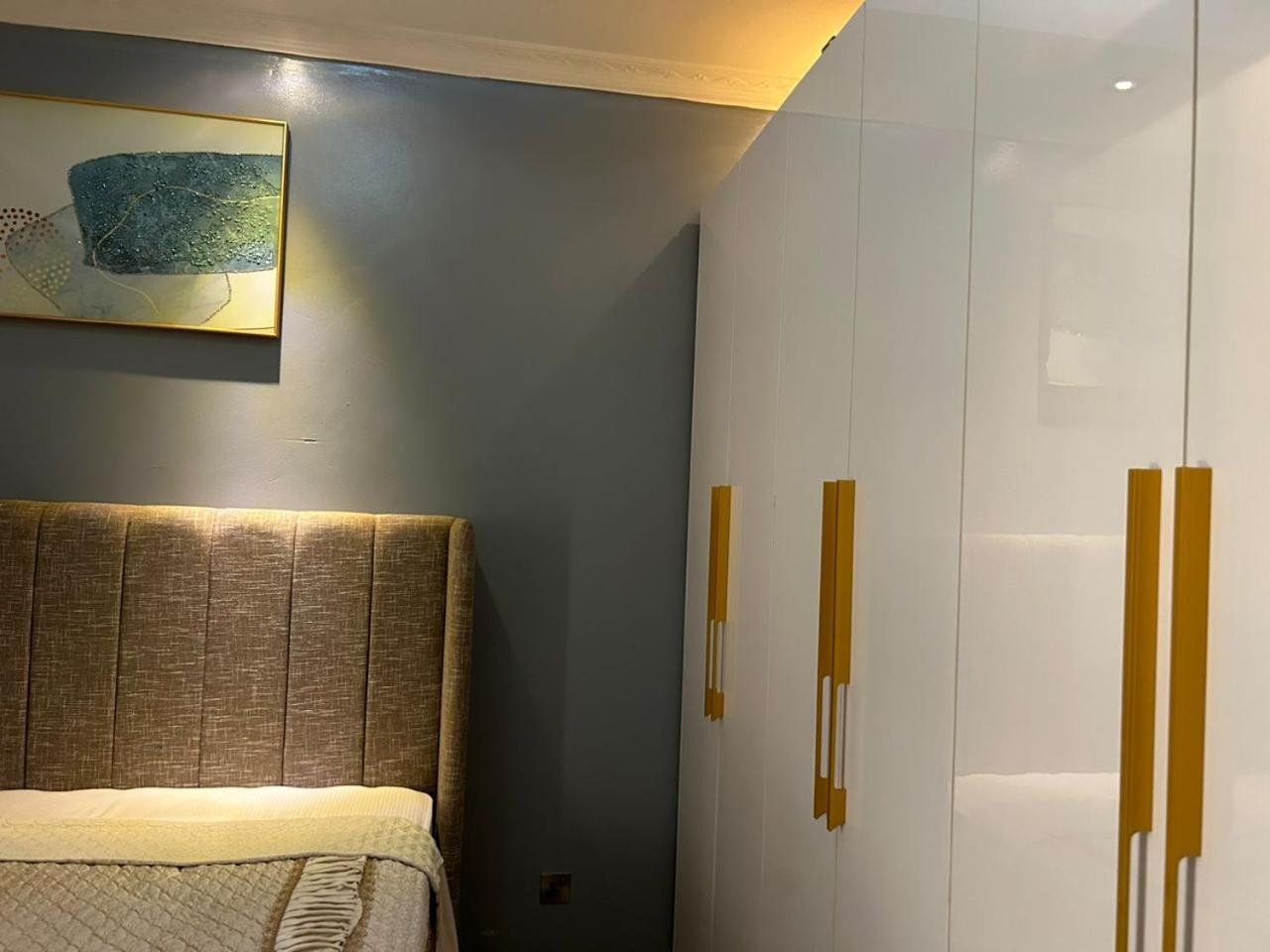 קיגאלי The Vibrant Lodge Gacuriro מראה חיצוני תמונה